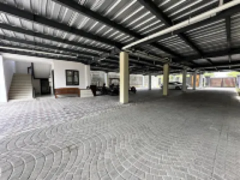 Mangkoe Ndoro Kostel Godean otelleri