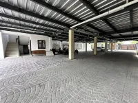 Mangkoe Ndoro Kostel Hotel a Godean