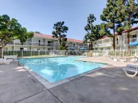 Motel 6 Santa Ana, CA - Irvine - Orange County Airport Hotels in Santa Ana