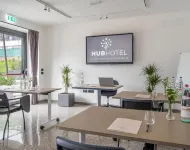 Hub Hotel - 3-Star