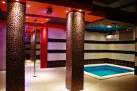Hotel Avangard