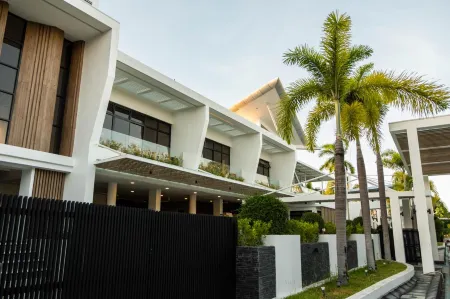 Southpick  Resort & Hotel  Incorporated