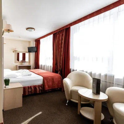 Amaks Congress Hotel Hotels near Kafedral'nyy Sobor Rozhdestva Presvyatoy Bogoroditsy
