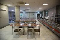 Vostok Hotel - Pools