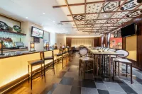 โรงแรมมิยาโกะ ไฮบริด ทอร์รันซ์ - ที่มีบาร์
