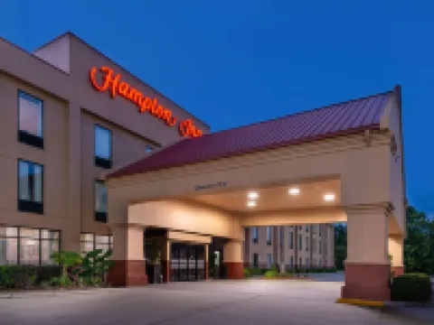 Hampton Inn Laplace Hotels in Laplace