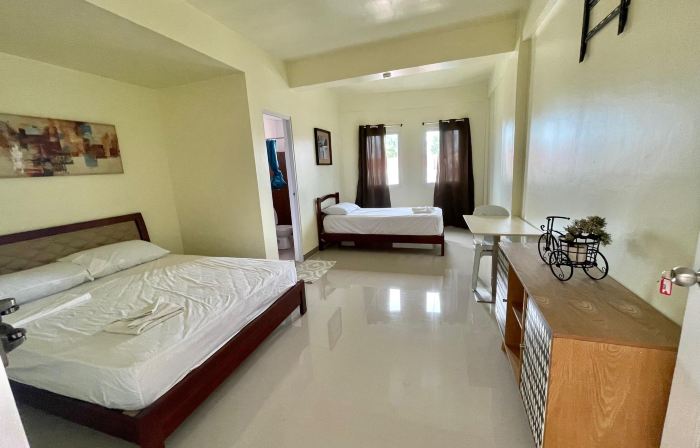 Midpoint Suites