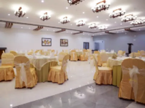 Graces Resort Hotels in Sehore