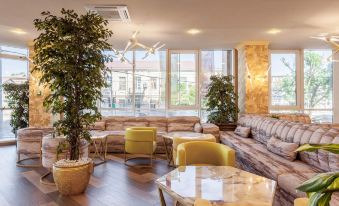 Marton Palace Hotel