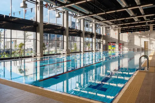 Valo Business Apart Hotel - 游泳池