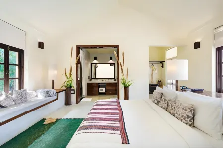 Bijapur Lodge Отели рядом с достопримечательностью «Riva Stays & Trails»