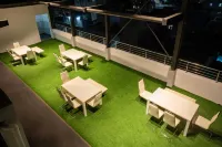Hotel Cineplex