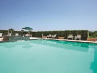 Americas Best Value Inn and Suites Gun Barrel City - 2-Star