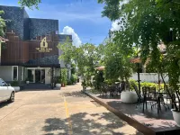 The Nine Place Chaeng Sanit Hotels in 