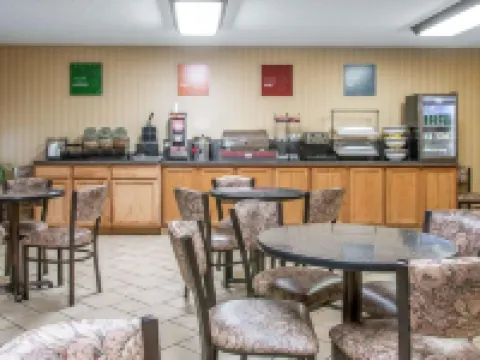 Comfort Inn Maumee - Perrysburg Area Hoteles en Maumee