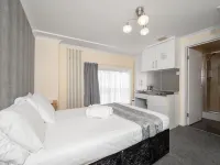 Flexistay Tulsi Aparthotel Hotels near Croydon Clocktower