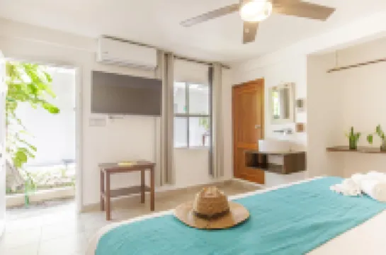 La Diosa Kali Beach Front Hotel