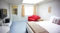 Phoenix Thermal Resort - Taupo - Condos