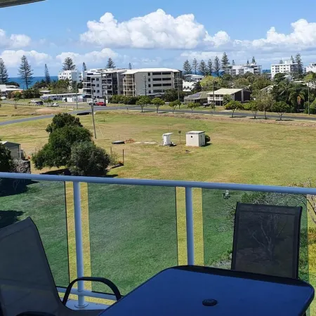 Koola Beach Apartments Bargara
