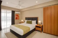 Ela Beach Hotel & Apartments - bar