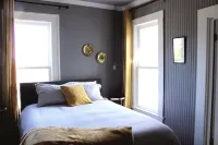 Shelburne Hotel