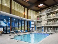 Hotel 1620 Plymouth Harbor - piscina