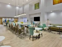 Hampton Inn & Suites Alliance Hotels in Stark County
