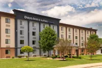 Days Inn and Suites by Wyndham Hammond, IN Hotels in Hammond