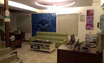 Love With Dolphin B&B