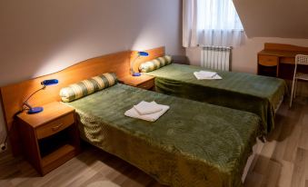 IST River Hotel