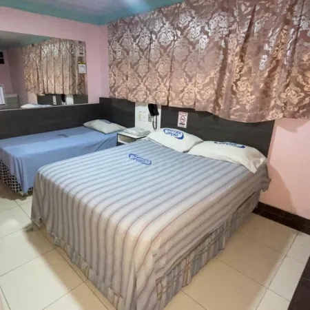 Hotel Opção