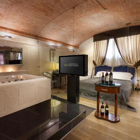 Graziella Patio Hotel