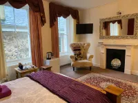 Station House, Dartmoor and Coast Located, Village Centre Hotel - Pet Friendly