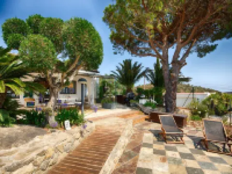 Casa de l’Albada Hoteles en Rosas