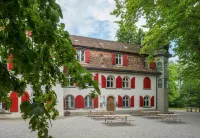 Schaffhausen Youth Hostel Отели рядом с достопримечательностью «Рейнский водопад»