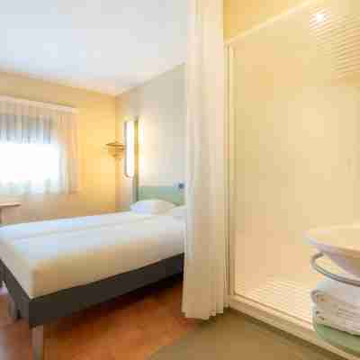 ibis budget Les Sables-d'Olonne Rooms