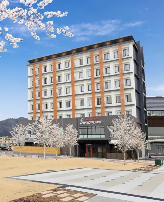 Sun Royal Hotel Kameoka Ekimae - parking