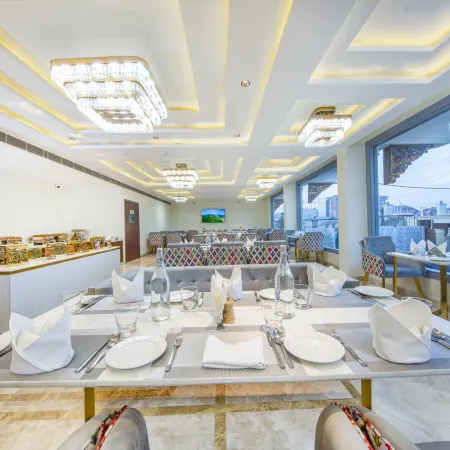 Arco Hotels and Resorts Srinagar