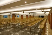 LE ROYALE PALACE Hotels in Yanam