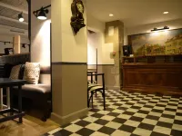 Auberge Communale de Carouge Hotels near Acacias
