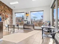 Motel 6 Bend, or Hotels in Bend