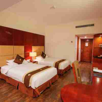 Long Beach Hotel Rooms