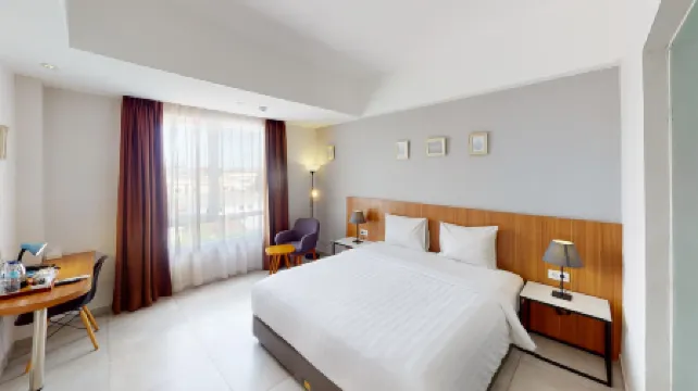 Hart Hotel Premium Rapatmaja