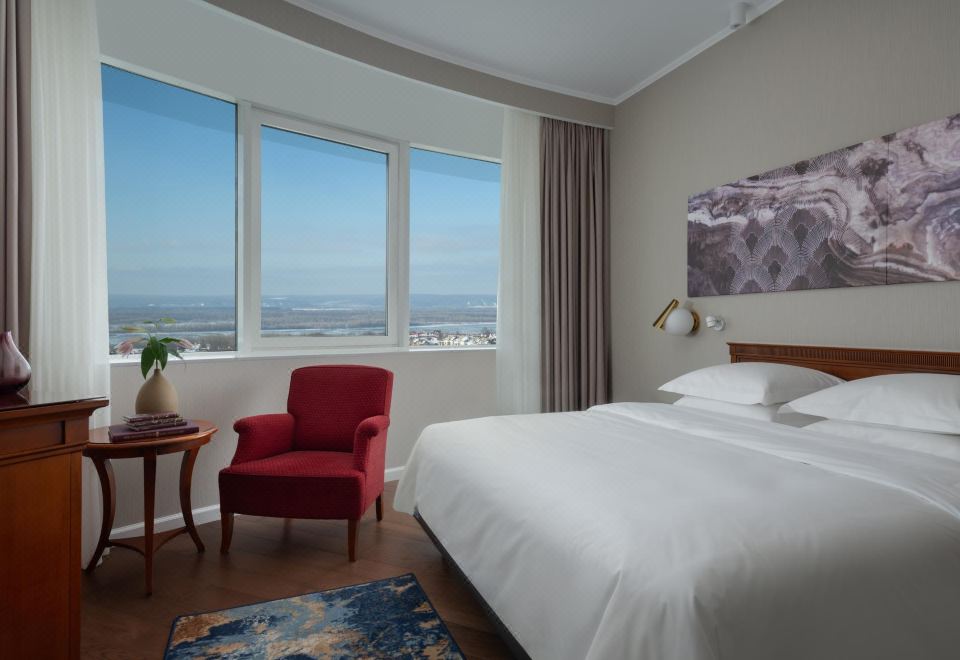 Holiday Inn Samara Over view