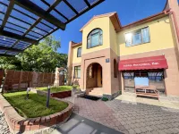 Mithos Hotel - parking