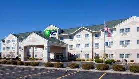 Holiday Inn Express & Suites STEVENS POINT by IHG