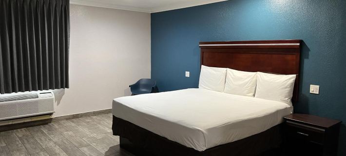 Super 8 by Wyndham Mesa Downtown Near Convention Center Các khách sạn ở Mesa