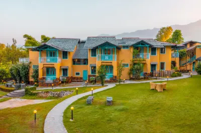 Tree of Life Birdsong Chalets , Dharamshala فنادق في 
