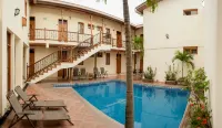 El Almirante - Pools