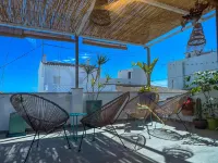 Moona Hostal Altea - Beach